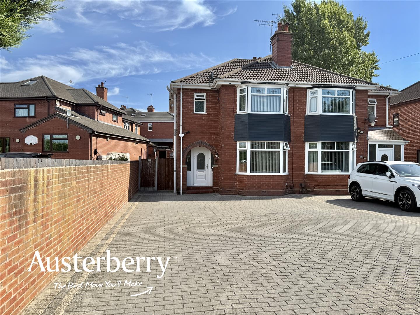 3 bed property in Lightwood Road, Stoke-On-Trent